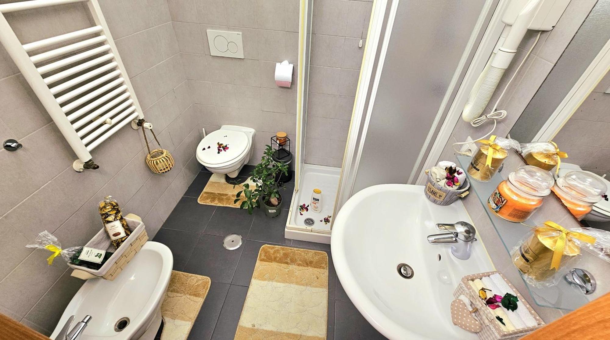 A Casa Simpatia Apartment โรม ภายนอก รูปภาพ